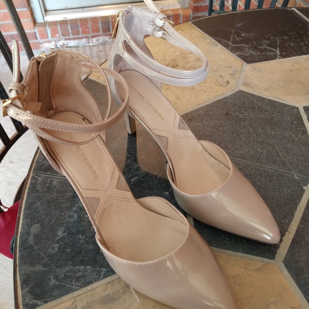 Adrianne Vittadini Pumps